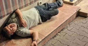 شاهد.. المبعد الفلسطيني نديم عواد للجزيرة نت: افترشت الأرصفة كي لا أستجدي أحدا