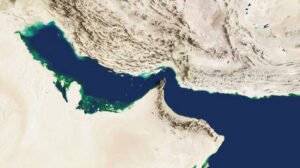 وكالة "مهر" الإيرانية توضح حقيقة دوي الانفجارات في جزيرة خارك واندلاع اشتباكات في الخليج
