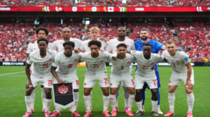 كندا أول دولة مضيفة لكأس العالم تلعب خارج حدودها