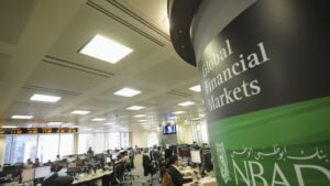صفقات الاندماج والاستحواذ في الشرق الأوسط تواجه تعافيا بطيئا بعد حرب إيران