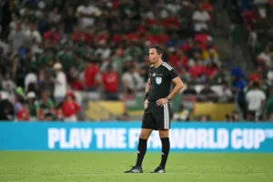 هل يجب أن يقلق منتخبا المغرب وفرنسا من الحكم الأرجنتيني تيّلو؟