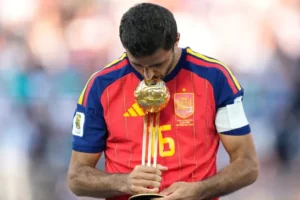 رودري يصل مدريد… لإجراء عملية جراحية