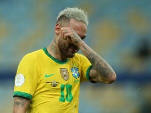 نيمار ينهي جدل العودة لمنتخب البرازيل برسالة حاسمة