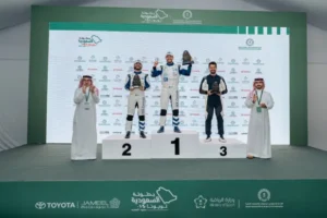 مأمون القباني بطلاً لتحدي صعود الهضبة 2026