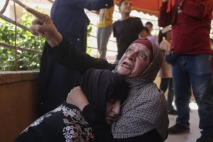 إسرائيل تروّج مزاعم عن «مستشفى ناصر» توحي بنيّة مهاجمته من جديد