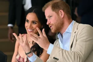 ميغان ماركل قد تعود للتمثيل بعد عودتها مع هاري إلى بريطانيا
