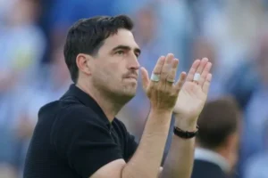 إيراولا يشيد بتحسن ليفربول بالشوط الثاني