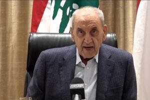 رئيس البرلمان اللبناني: المطلوب إسرائيليا هو الفتنة ولبنان مستهدف بسلمه الأهلي