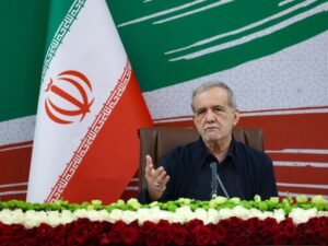 عاجل.. الرئيس الإيراني: الظروف الراهنة يمكن أن تشكل فرصة لمواصلة مسار التوصل لاتفاق وتسوية القضايا عبر المحادثات