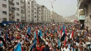 هل تقود مواجهات اليمن إلى مصالحة بين الشرعية والانتقالي؟