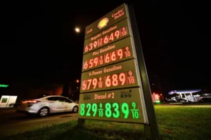 سعر الديزل في أميركا يتجاوز 6.5 دولار للغالون