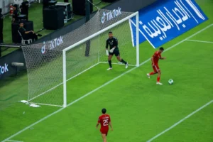 سوزا: بكل بساطة… السعودية أقوى من الكويت