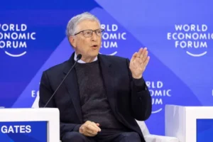 بيل غيتس ينضم إلى المطالبين بفرض ضوابط على الذكاء الاصطناعي