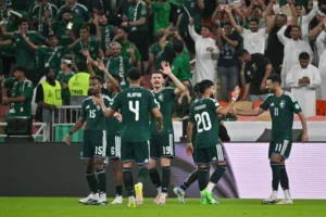 الأخضر يعزز صدارته لقائمة «الأكثر انتصاراً» في كأس الخليج