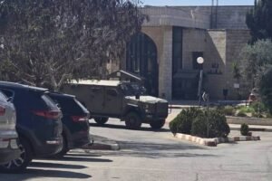 الاحتلال يقتحم جامعة بيرزيت وتحركات استيطانية في رام الله والخليل