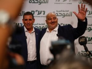 سابقة انتخابية بإسرائيل.. يهودي وضابط سابق ينضم لحزب من فلسطينيي 48