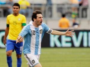 من إيران إلى البرازيل.. 10 أهداف صنعت مجد ميسي مع الأرجنتين