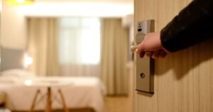"تأثير عتبة الباب".. لماذا تنسى ما جئت من أجله؟