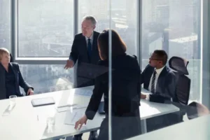 تغييرات الرؤساء التنفيذيين في كبرى الشركات العالمية تتراجع لأدنى مستوى في 9 سنوات