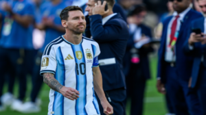 ميسي يعود للأرجنتين لخوض مباراته الوداعية مع المنتخب