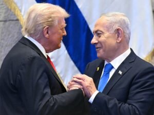 سابقة تاريخية.. كيف قلب ترمب عرفا أمريكيا بدعمه نتنياهو؟