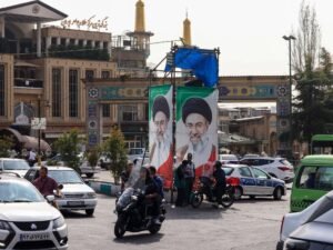 إيران مباشر.. وساطات إقليمية لإحياء المفاوضات ونتنياهو يضغط لشن هجوم