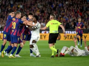 "عالية الخطورة".. تحذير أمني للجماهير قبل كلاسيكو برشلونة وريال مدريد