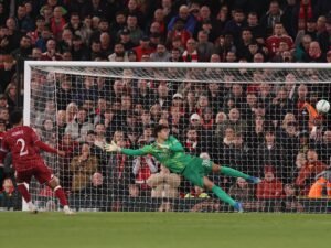 ركلات الترجيح تقصي تشيلسي وتؤهل ليفربول والسيتي إلى ربع نهائي كأس الرابطة