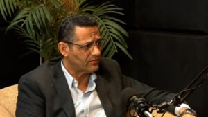 نقيب الصحفيين المصريين للجزيرة نت: الإعلام القوي لا يُدار بمنهج أمني