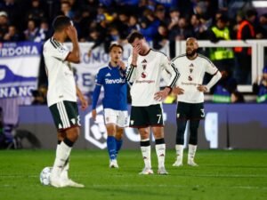 شاهد.. كومو يصعق يونايتد برباعية وغلطة سراي يكتسح ليل في دوري أبطال أوروبا